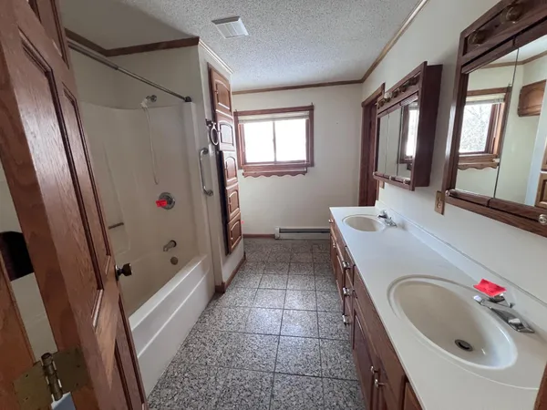 $240,000 | 2513 19th Street North, St. Cloud, MN 56303