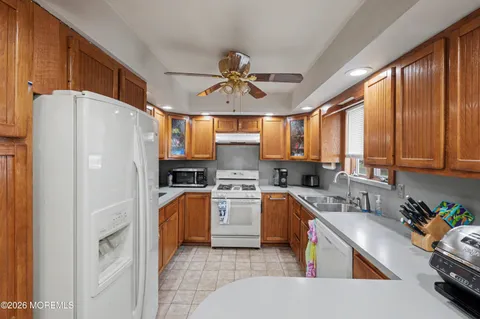 $450,000 | 1301 Oakdale Street, Toms River, NJ 08757