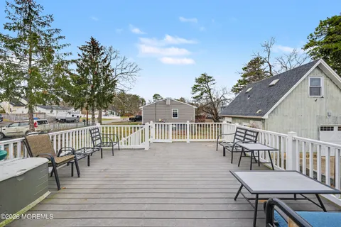 $450,000 | 1301 Oakdale Street, Toms River, NJ 08757