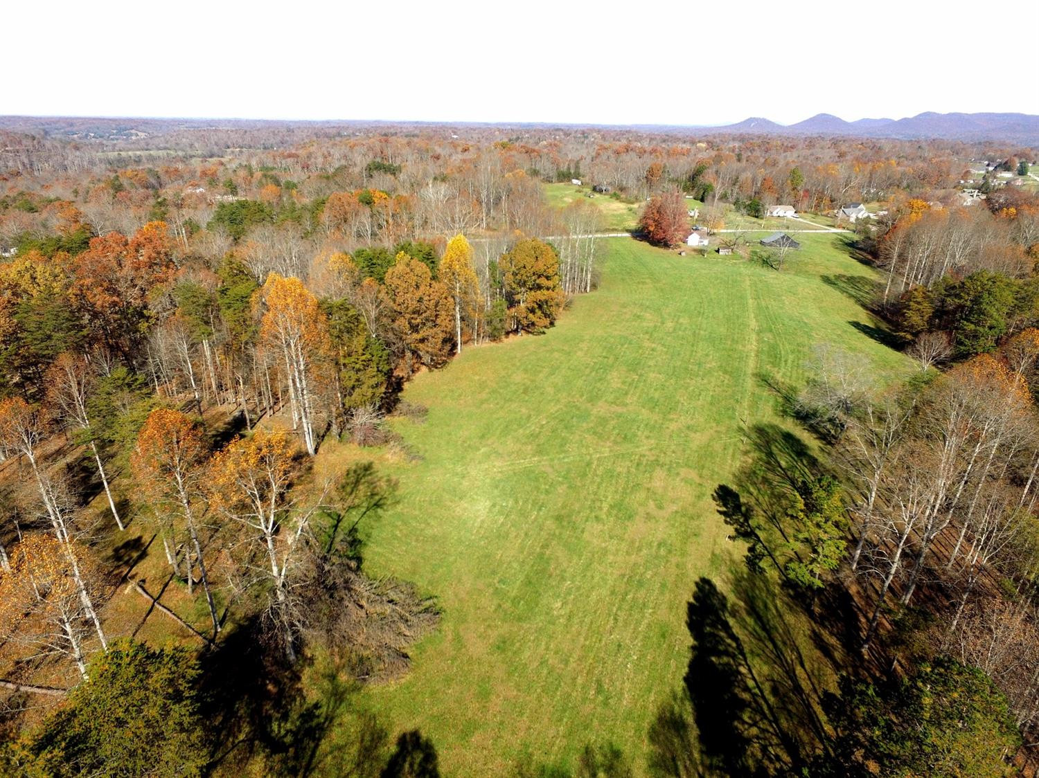 144 Opossum Run Road Irvine, KY 40336 - Photo 16 of 34 Beautiful views everywhere!