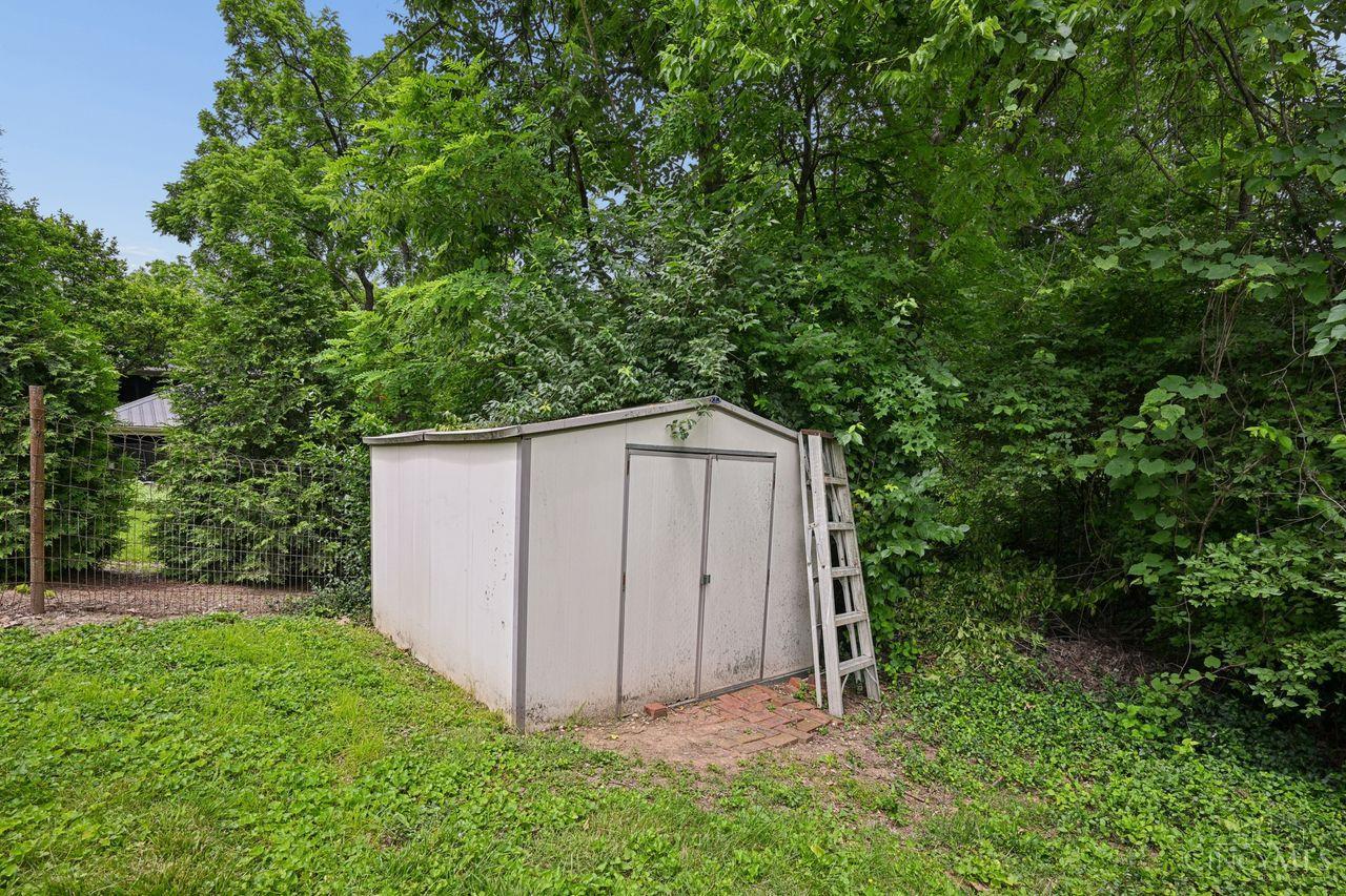 4448 Foley Road Cincinnati, OH 45238 - Photo 38 of 40