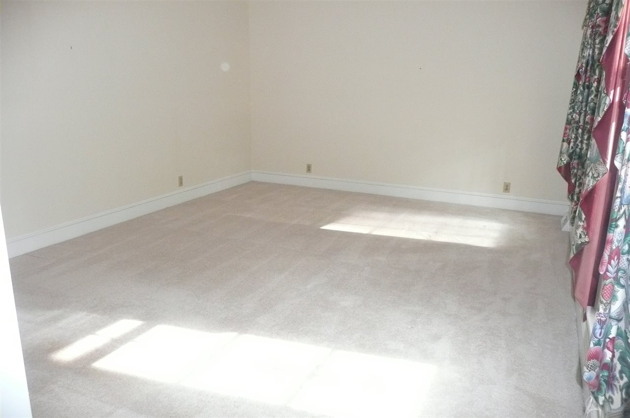 4101 Oak Park Road Raleigh, NC 27612 - Photo 7 of 29 Liviing Room