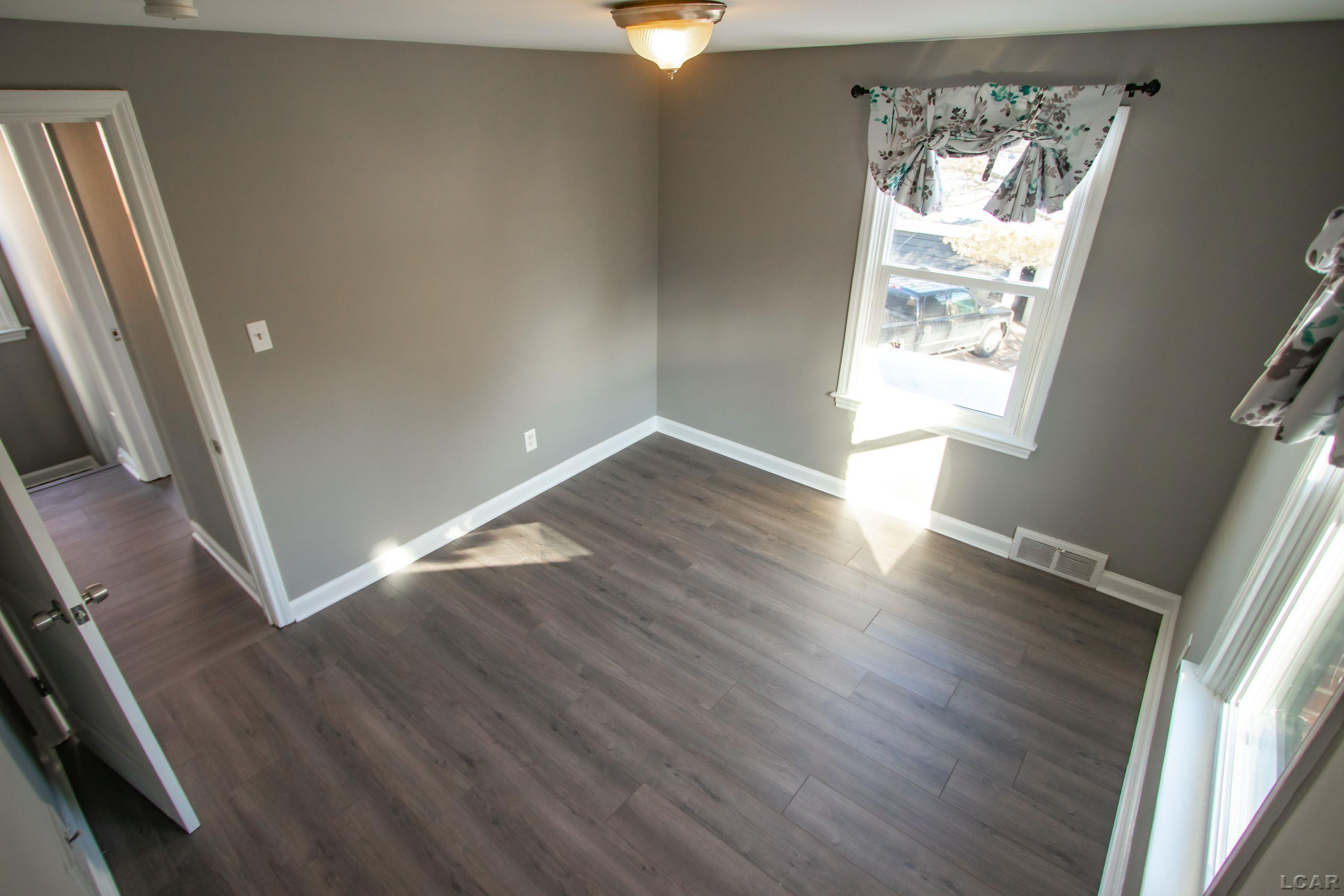 15635 Spring Garden Street Detroit, MI 48205 - Photo 5 of 56