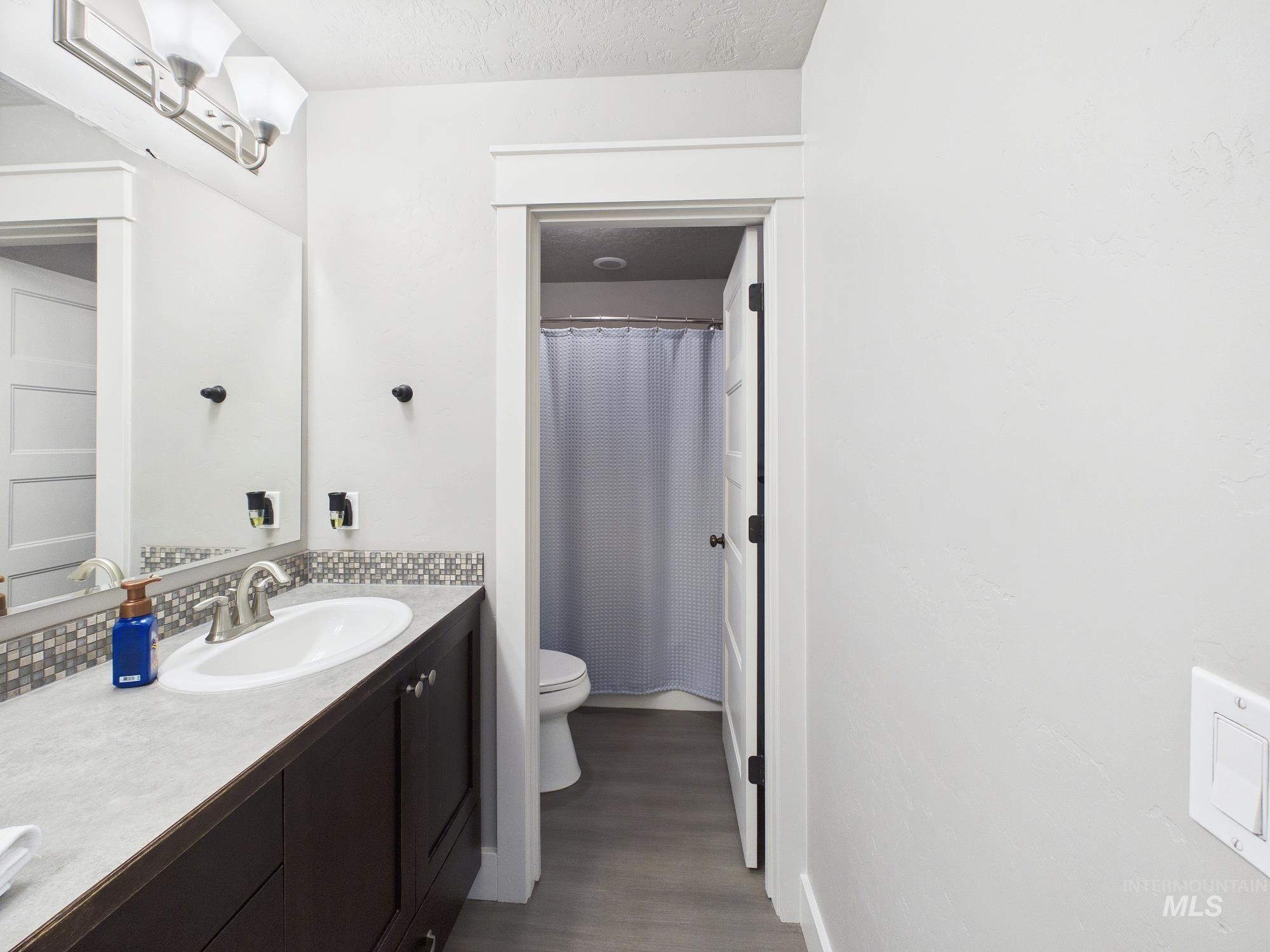 89 South Barkvine Way Star, ID 83669 - Photo 6 of 50