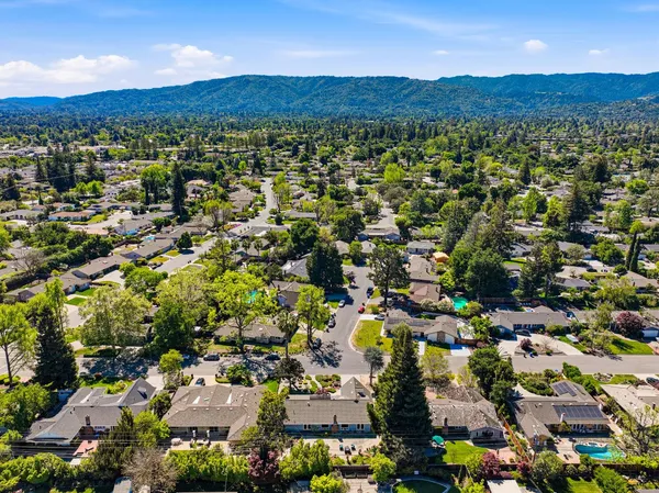 $3,500,000 | 18813 Westview Drive, Saratoga, CA 95070