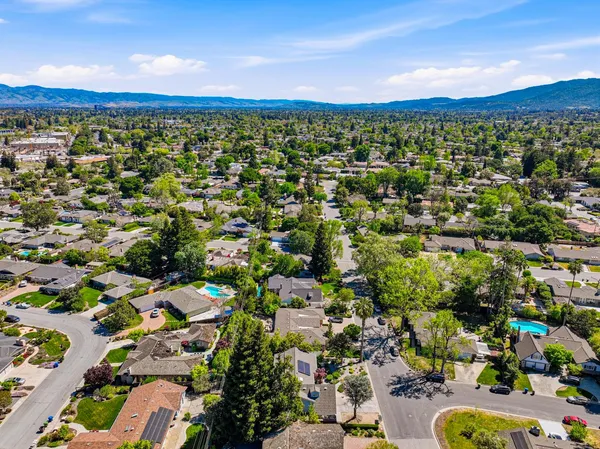 $3,500,000 | 18813 Westview Drive, Saratoga, CA 95070