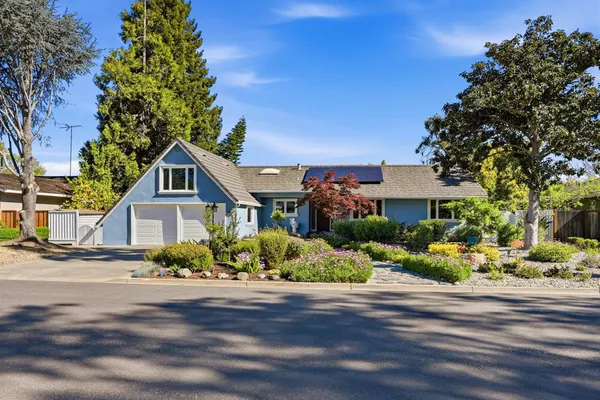 $3,500,000 | 18813 Westview Drive, Saratoga, CA 95070