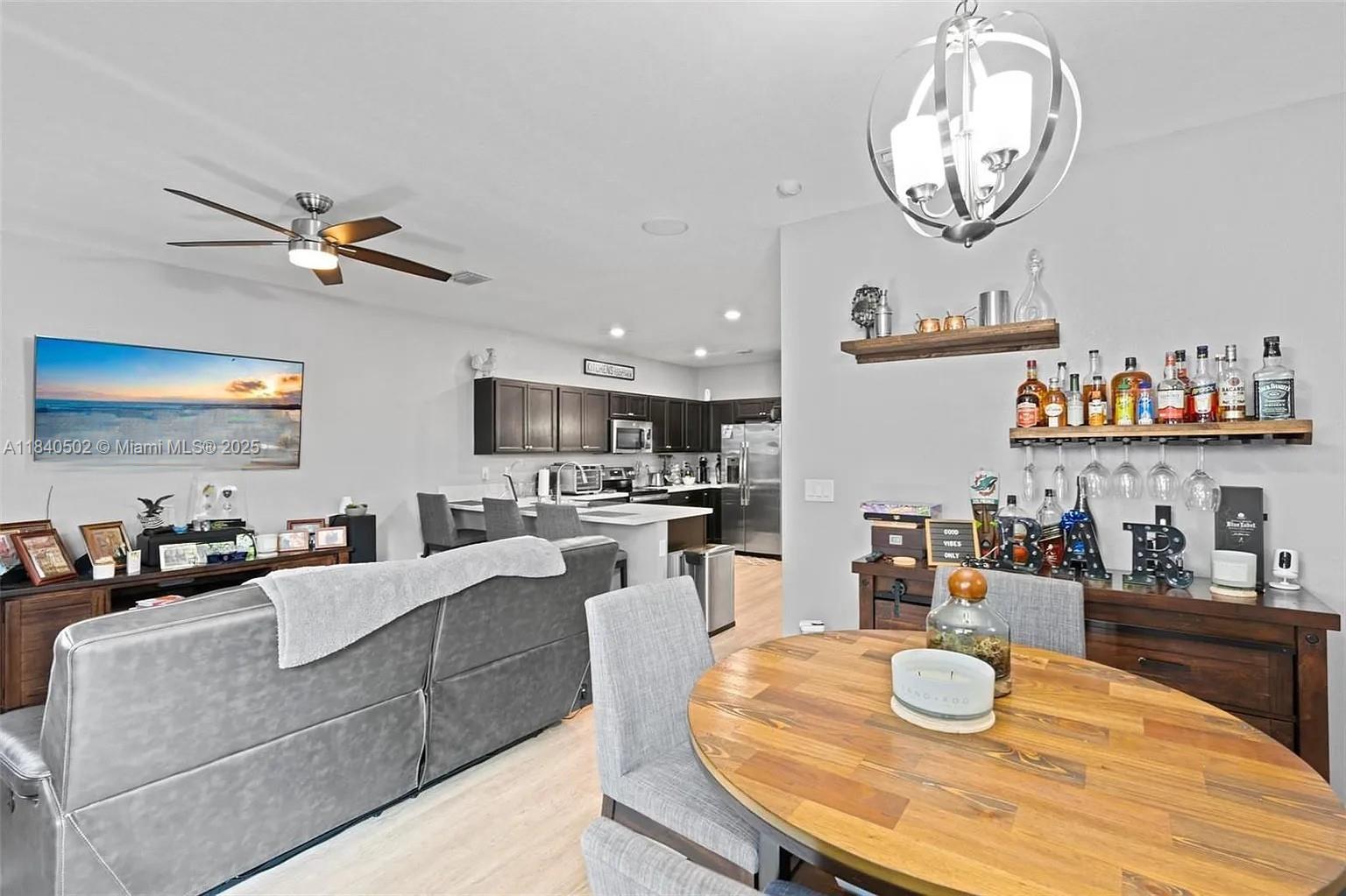 11460 Southwest 252nd Street Homestead, FL 33032 - Photo 13 of 31 Gallery Image 13