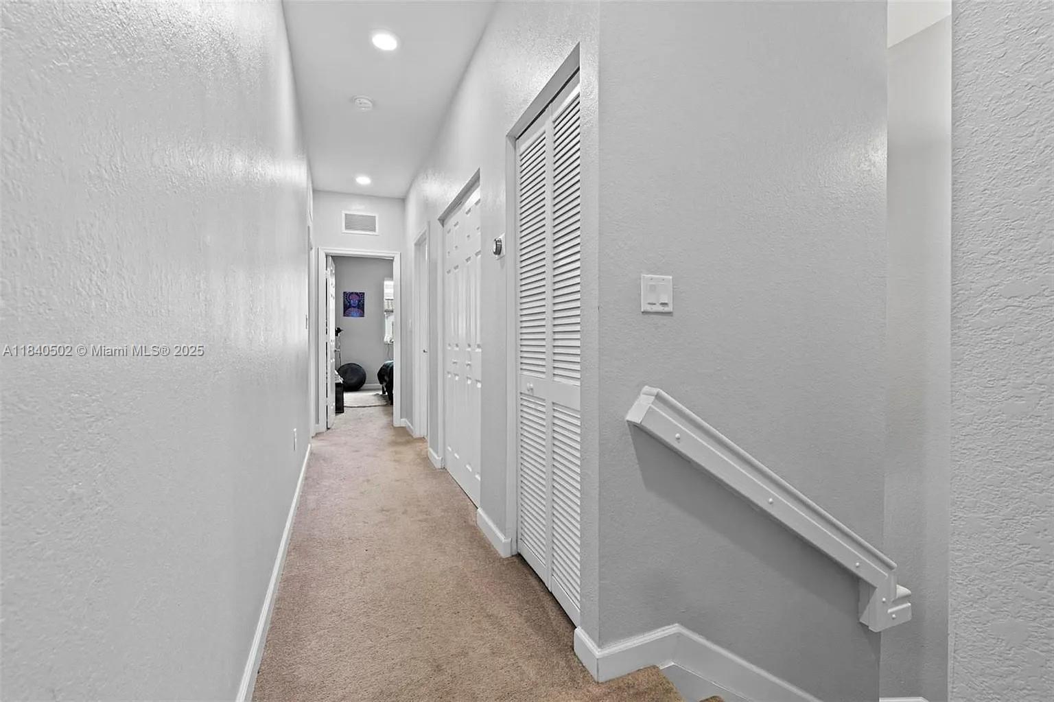 11460 Southwest 252nd Street Homestead, FL 33032 - Photo 16 of 31 Gallery Image 16