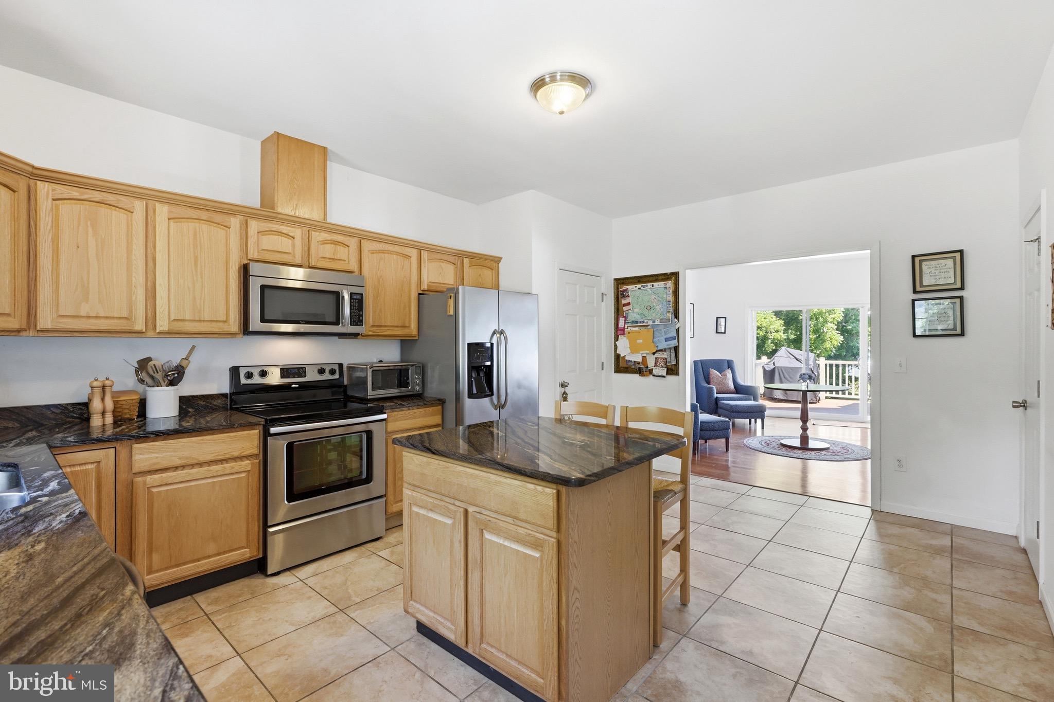 2203 Mulberry Hill Road Annapolis, MD 21409 - Photo 4 of 46