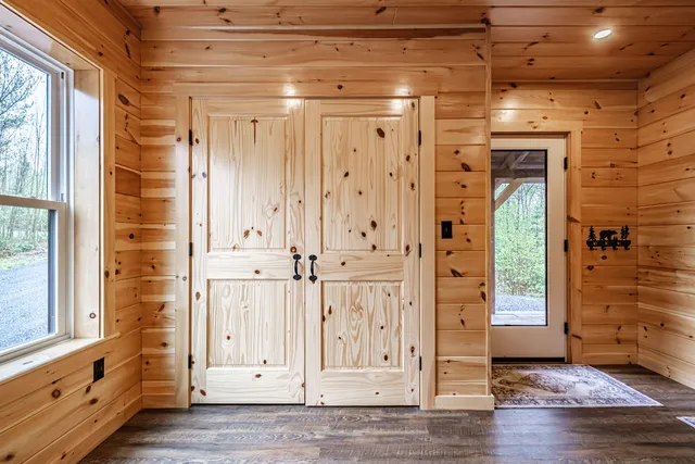 $579,000 | 1 Mountain View Lane, Shirley, ME 04485