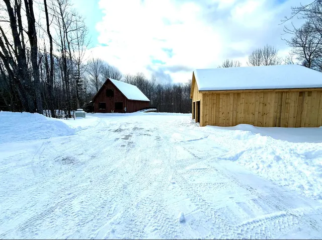 $579,000 | 1 Mountain View Lane, Shirley, ME 04485