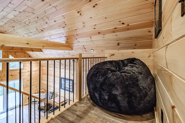 $579,000 | 1 Mountain View Lane, Shirley, ME 04485