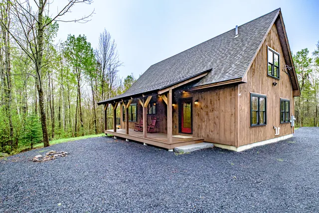 $579,000 | 1 Mountain View Lane, Shirley, ME 04485