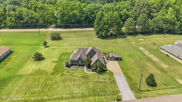 $472,000 | 10080 Green Forest Drive, Hernando, MS 38632
