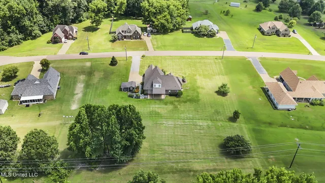 $472,000 | 10080 Green Forest Drive, Hernando, MS 38632