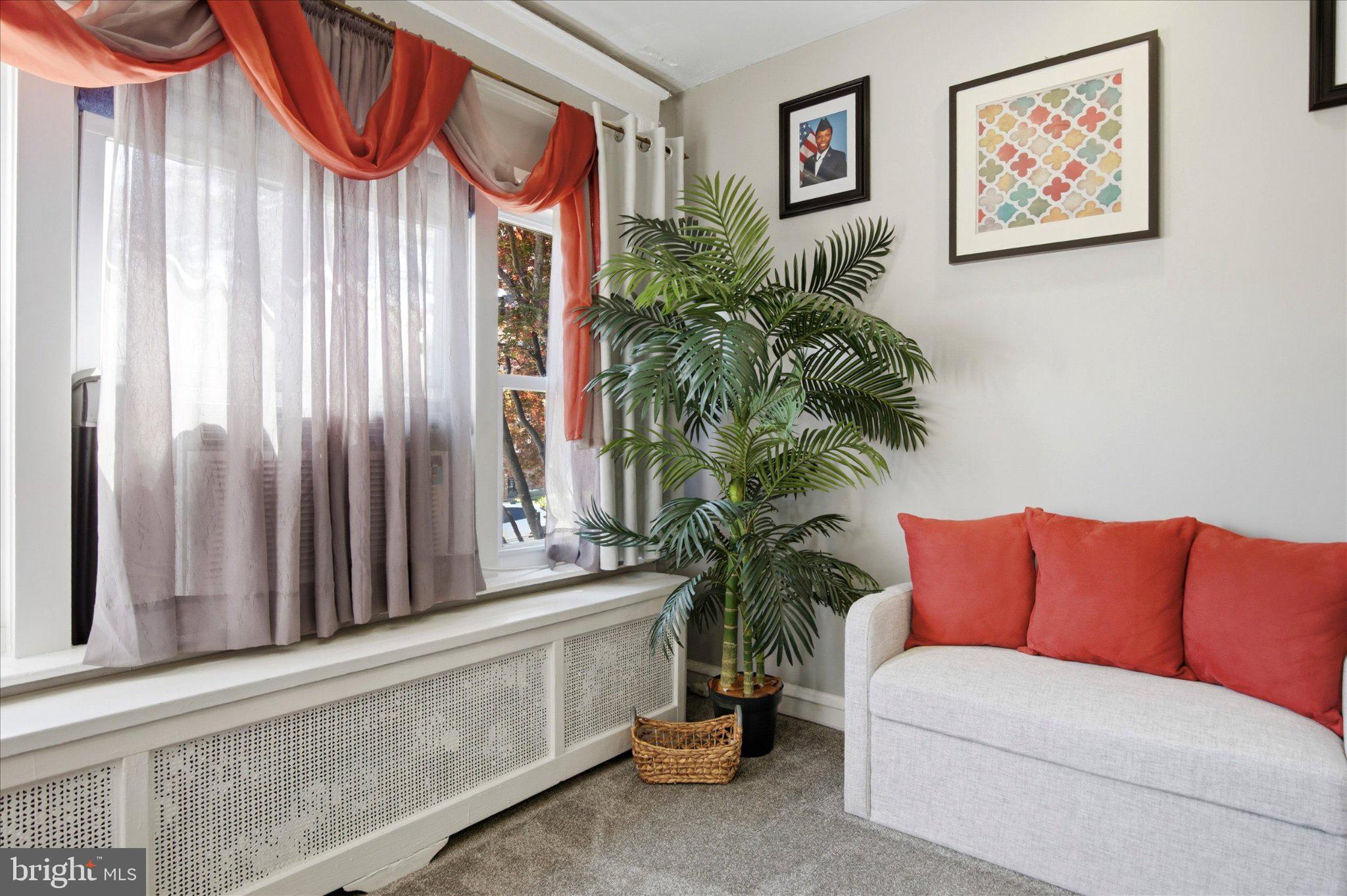 7450 Beverly Road Philadelphia, PA 19138 - Photo 4 of 29
