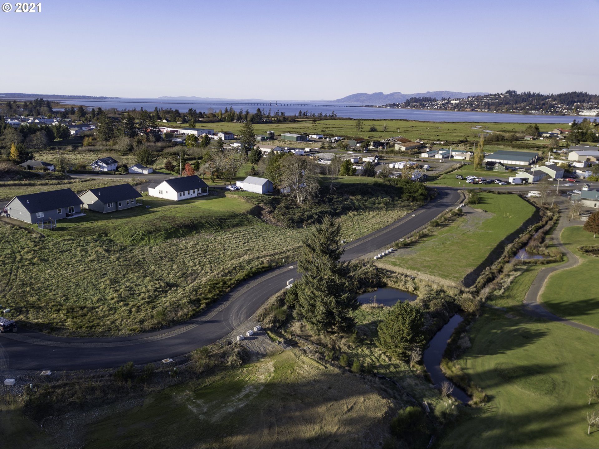36 Bella Ridge Road Astoria, OR 97103 - Photo 3 of 4 a view of a city