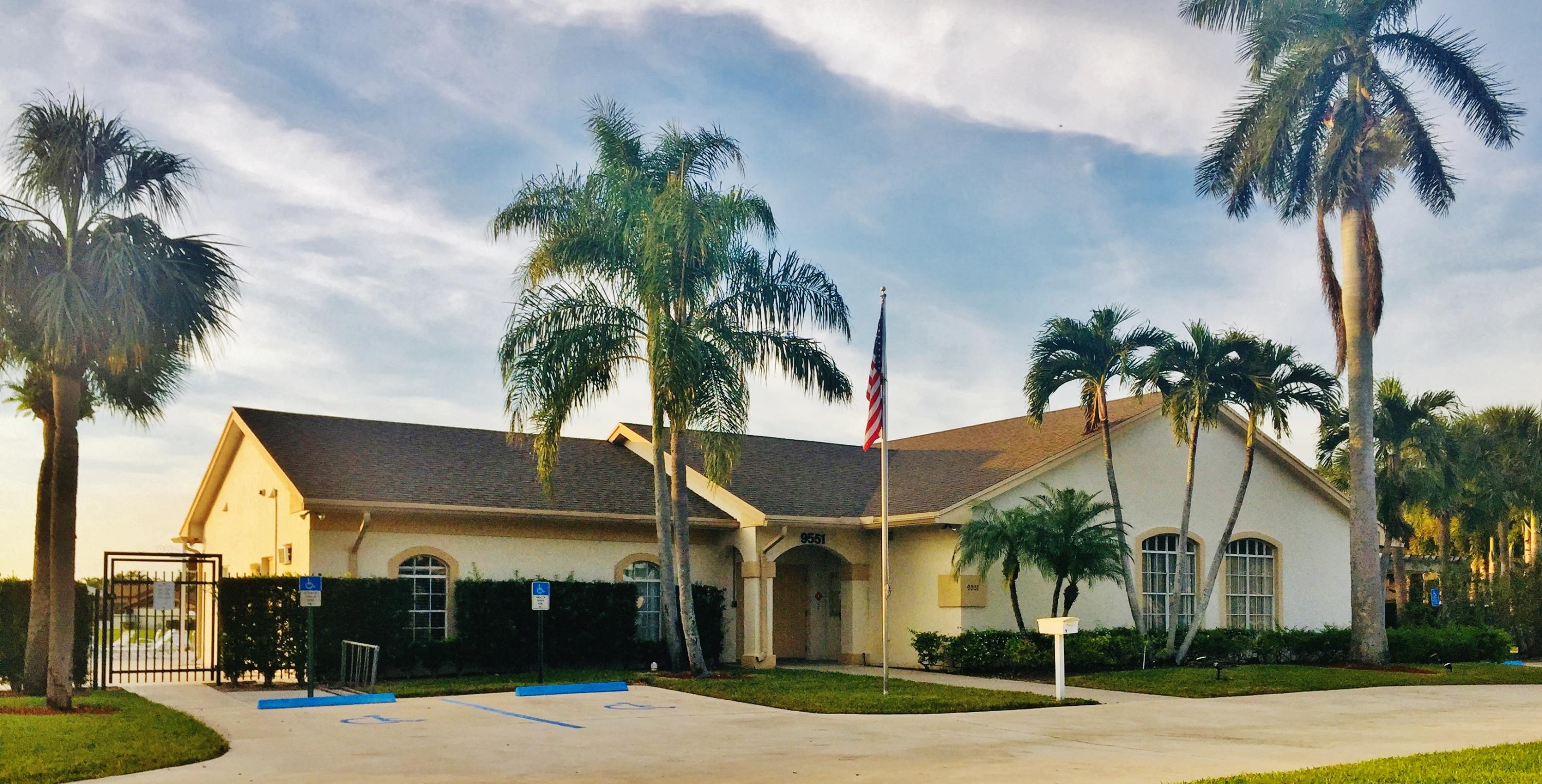 9748 Boca Gardens Parkway, Unit B Boca Raton, FL 33496 - Photo 24 of 27 Clubhouse