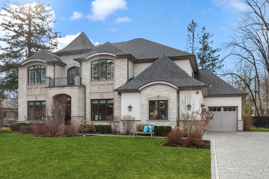 1233 Ridgewood Drive Northbrook, IL 60062 - Photo 1 of 42