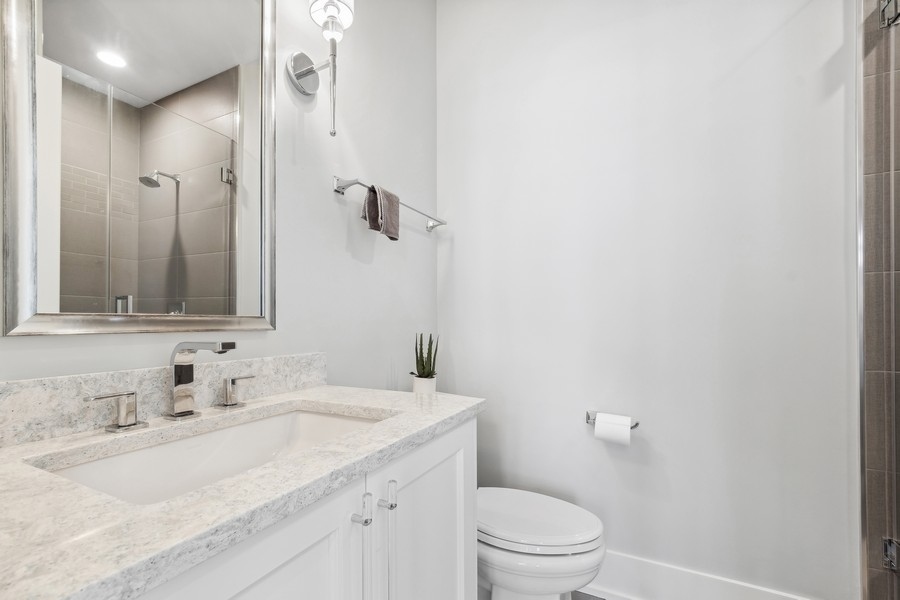 1233 Ridgewood Drive Northbrook, IL 60062 - Photo 28 of 42