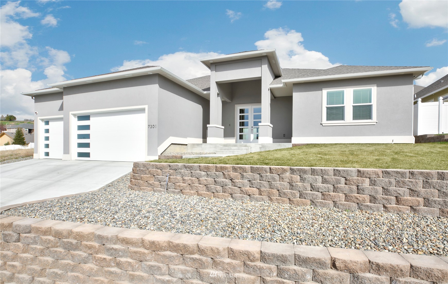 7301 Modesto Way Yakima, WA 98908 - Photo 1 of 19 Gallery Image 1