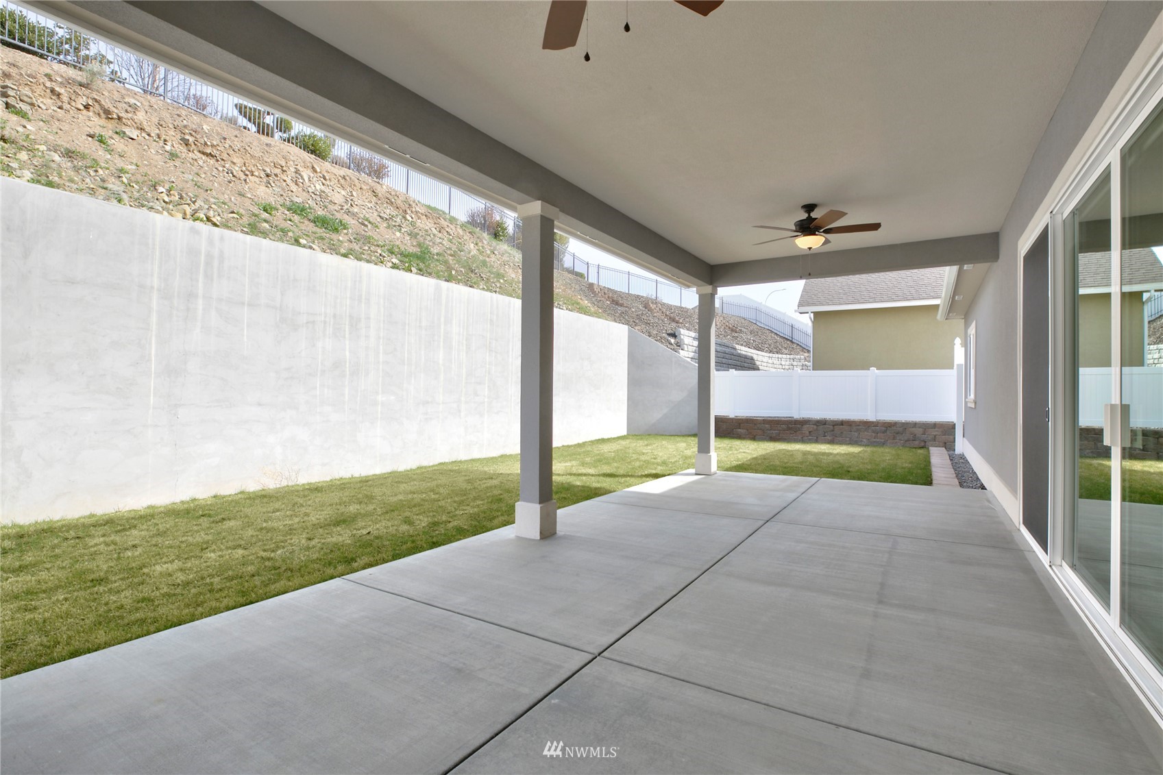 7301 Modesto Way Yakima, WA 98908 - Photo 3 of 19 Gallery Image 3