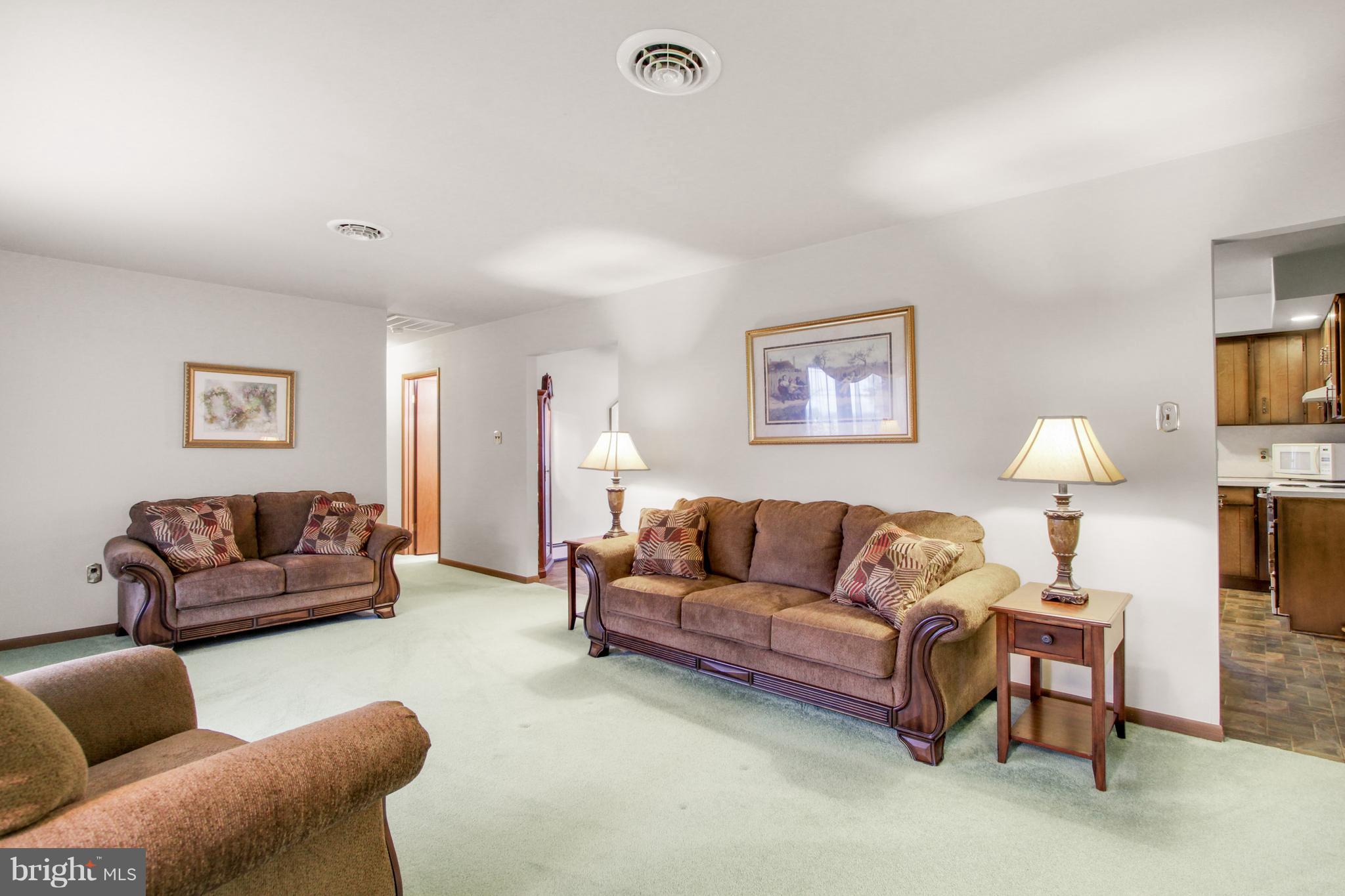 1035 Witmer Road York, PA 17406 - Photo 2 of 25 Gallery Image 2