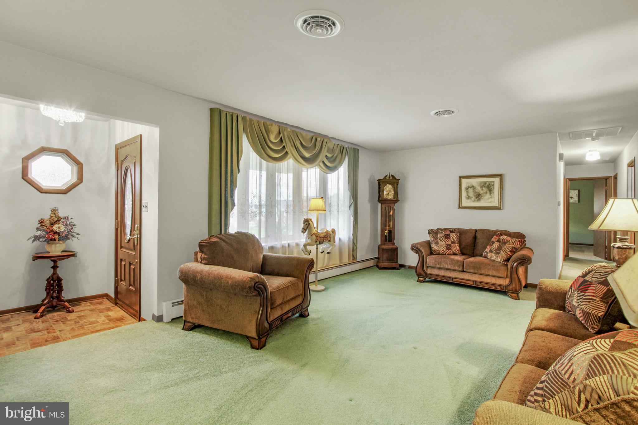 1035 Witmer Road York, PA 17406 - Photo 3 of 25 Gallery Image 3