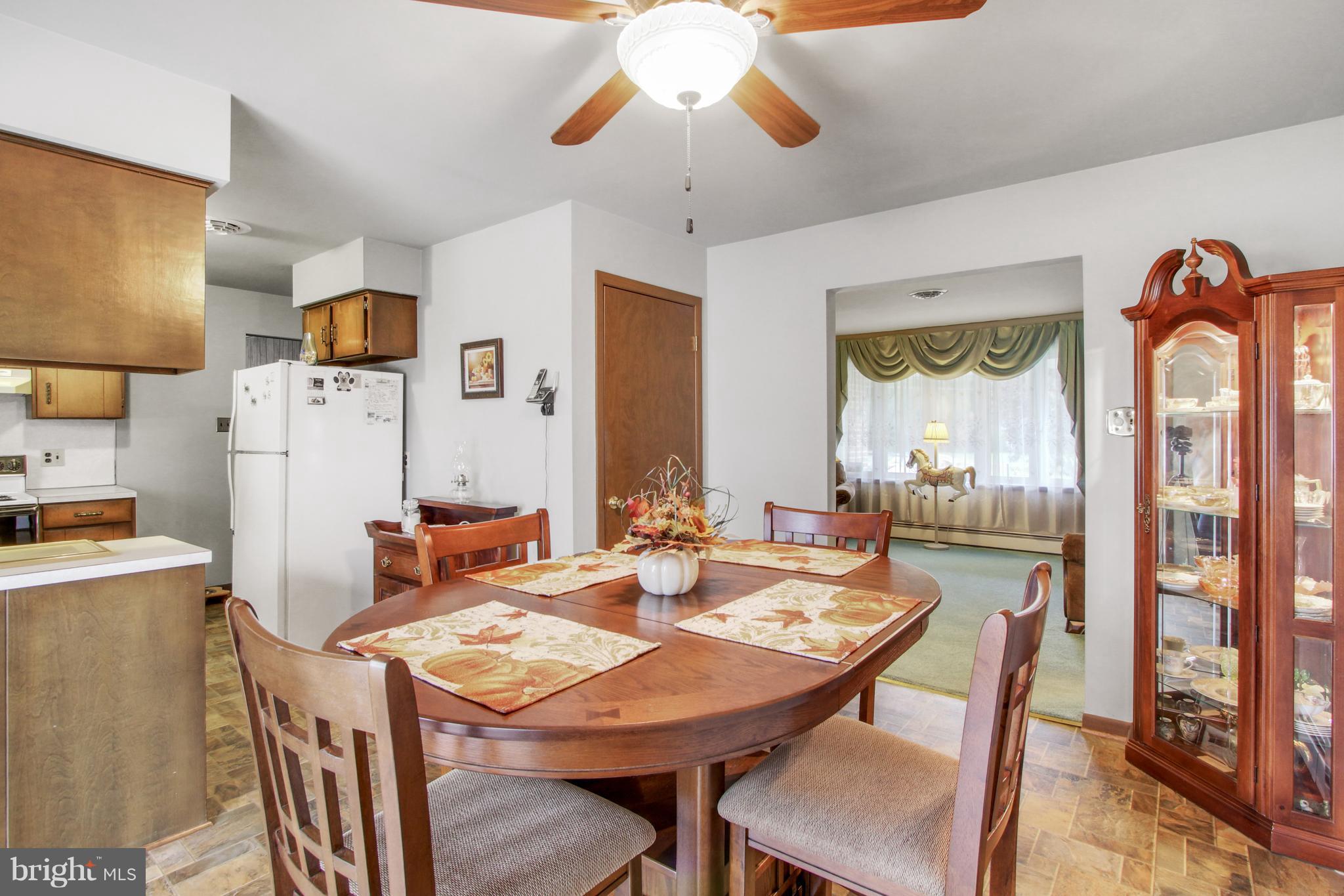 1035 Witmer Road York, PA 17406 - Photo 6 of 25 Gallery Image 6