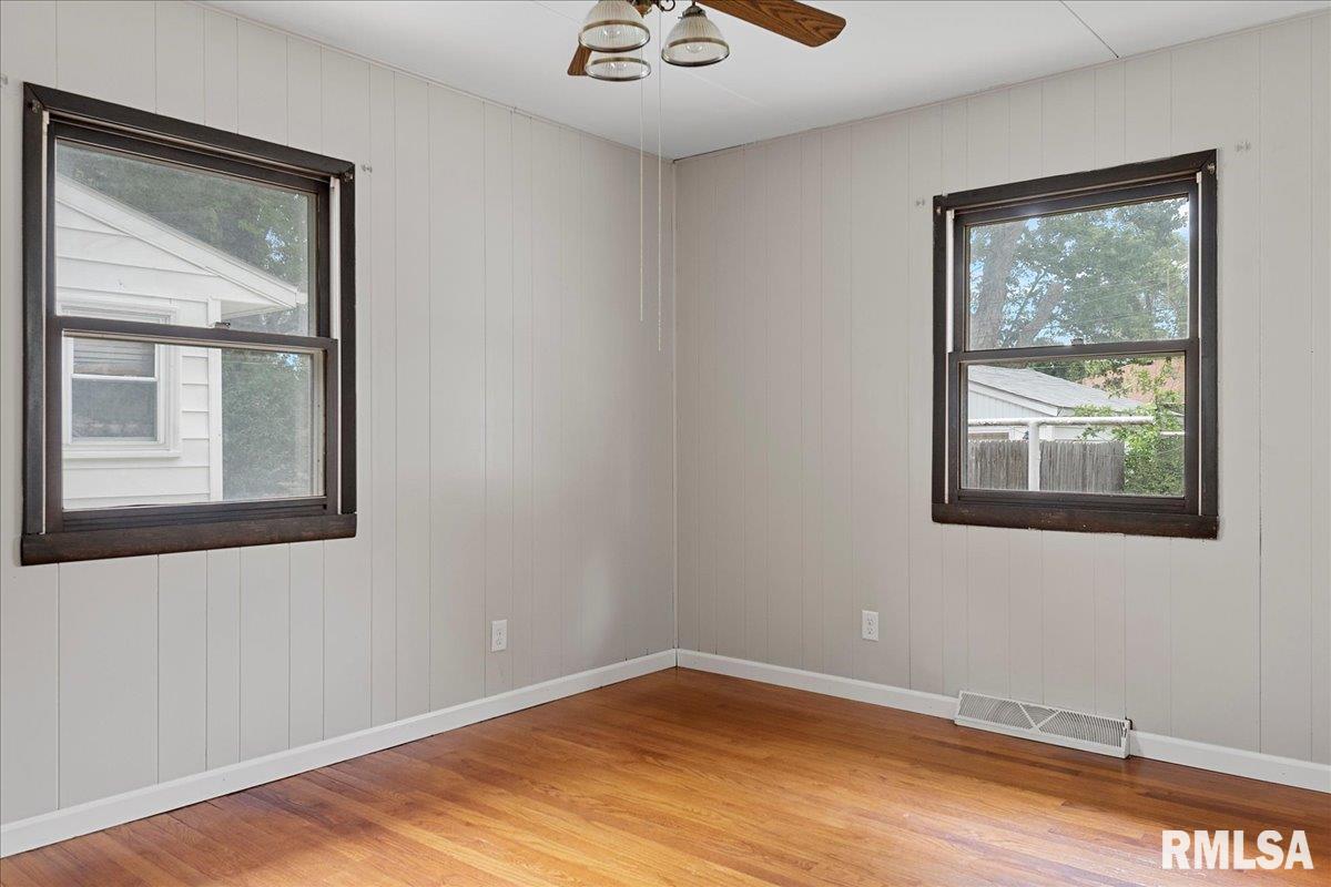 3600 Lancaster Road Springfield, IL 62703 - Photo 14 of 32