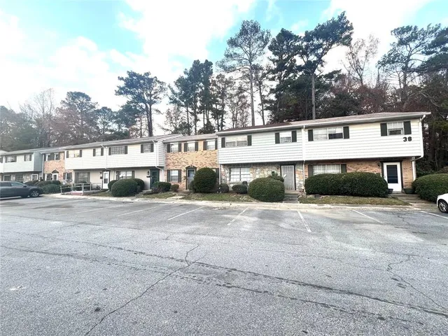 $60,000 | 4701 Flat Shoals Road, Unit 38F, Union City, GA 30291