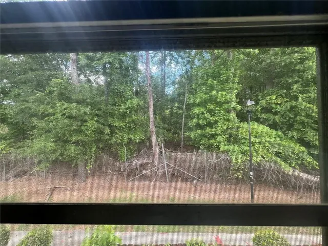 $60,000 | 4701 Flat Shoals Road, Unit 38F, Union City, GA 30291