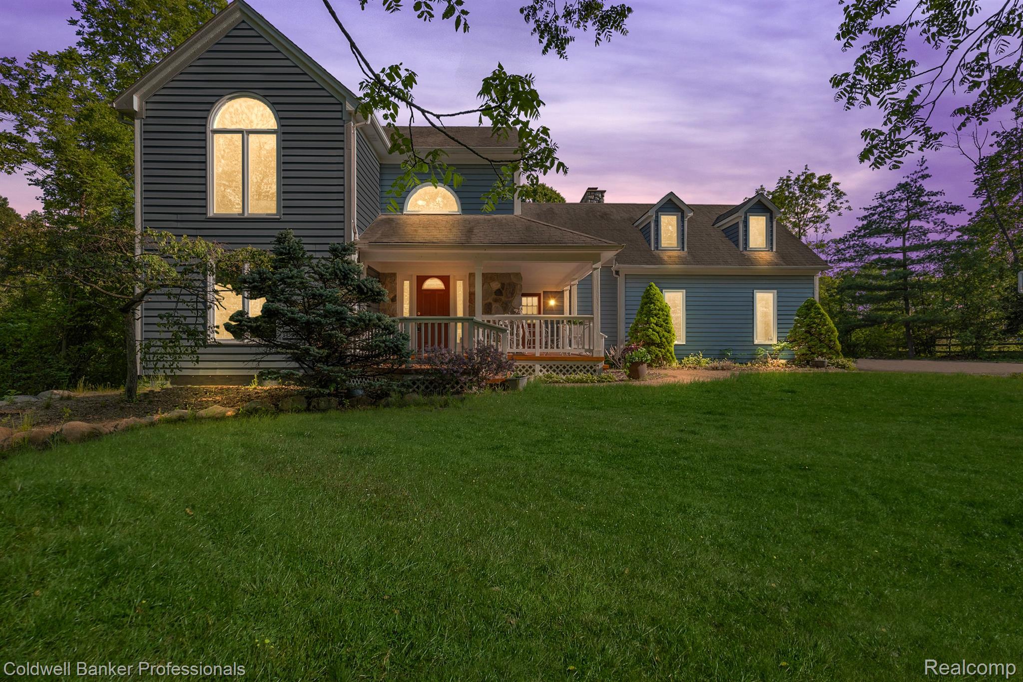 276 East Gunn Road Rochester, MI 48306 - Photo 2 of 53 Gallery Image 2