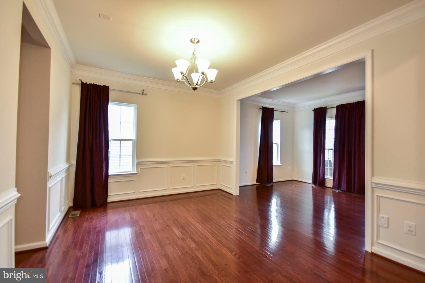 278 Mountain Laurel Boulevard Ranson, WV 25438 - Photo 14 of 65 Living/Dining View