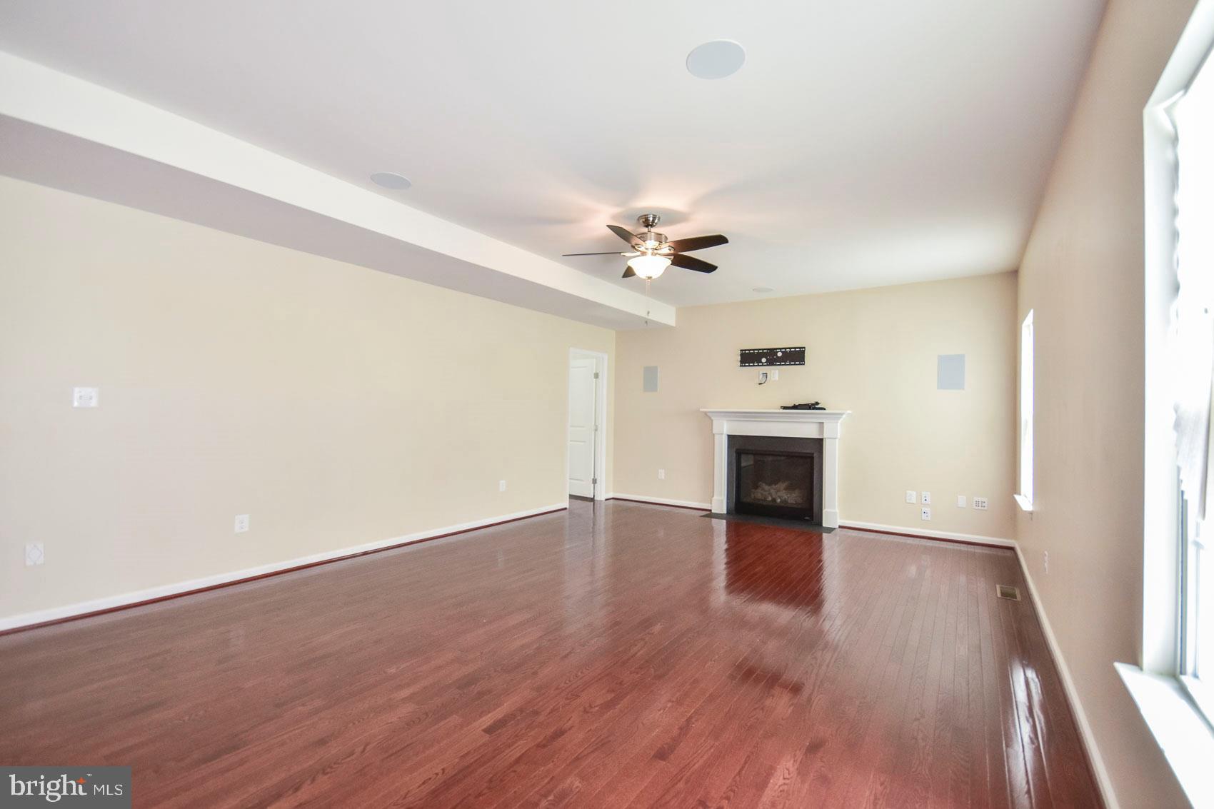 278 Mountain Laurel Boulevard Ranson, WV 25438 - Photo 20 of 65 Family Room