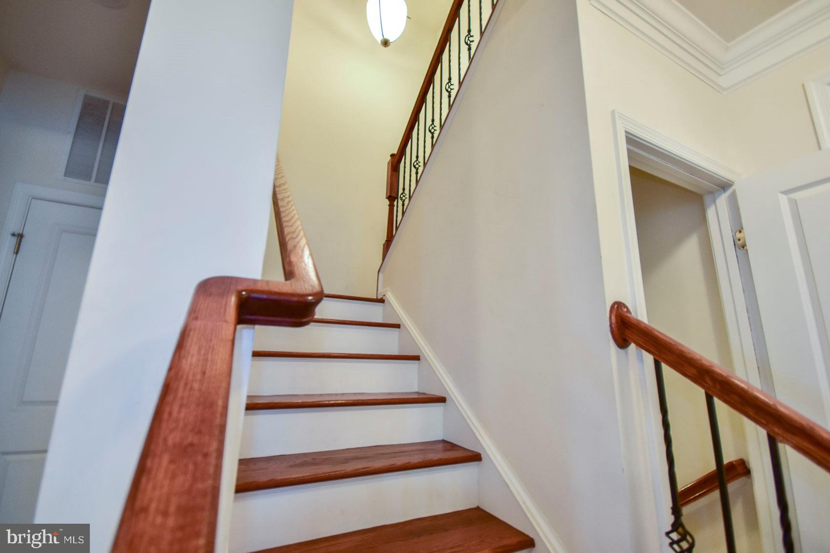 278 Mountain Laurel Boulevard Ranson, WV 25438 - Photo 26 of 65 Staircase