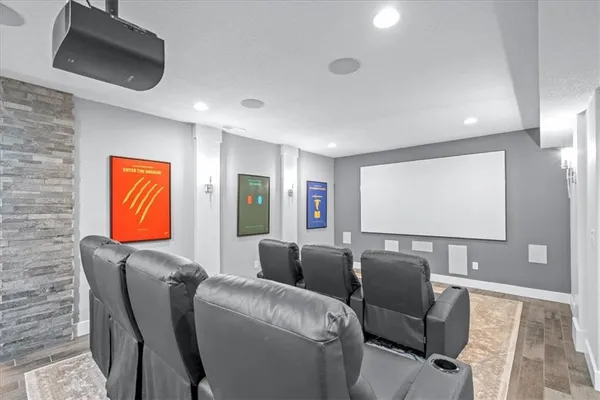 $899,000 | 1744 Northeast Woodland Shores Lane, Lee's Summit, MO 64086