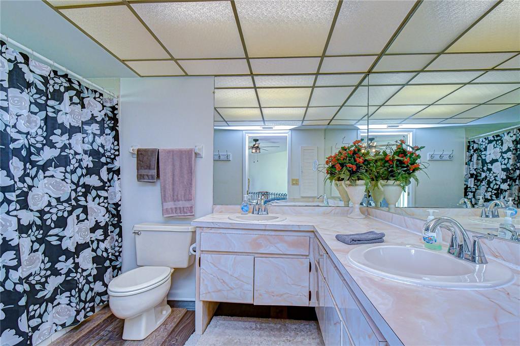 3439 Teeside Drive New Port Richey, FL 34655 - Photo 48 of 85 a bathroom with a sink toilet and shower