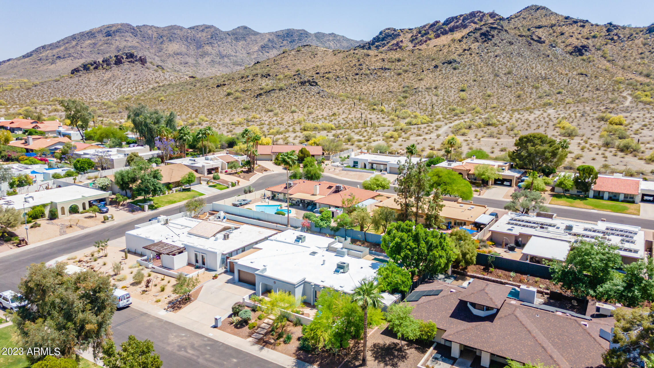 3351 East Las Rocas Drive Phoenix, AZ 85028 - Photo 3 of 56