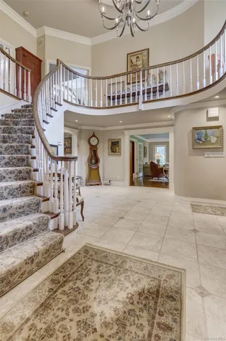 a view of entryway with a front door