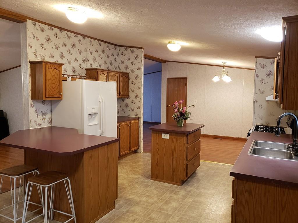 696 Holly Road Clymer, PA 15728 - Photo 7 of 22