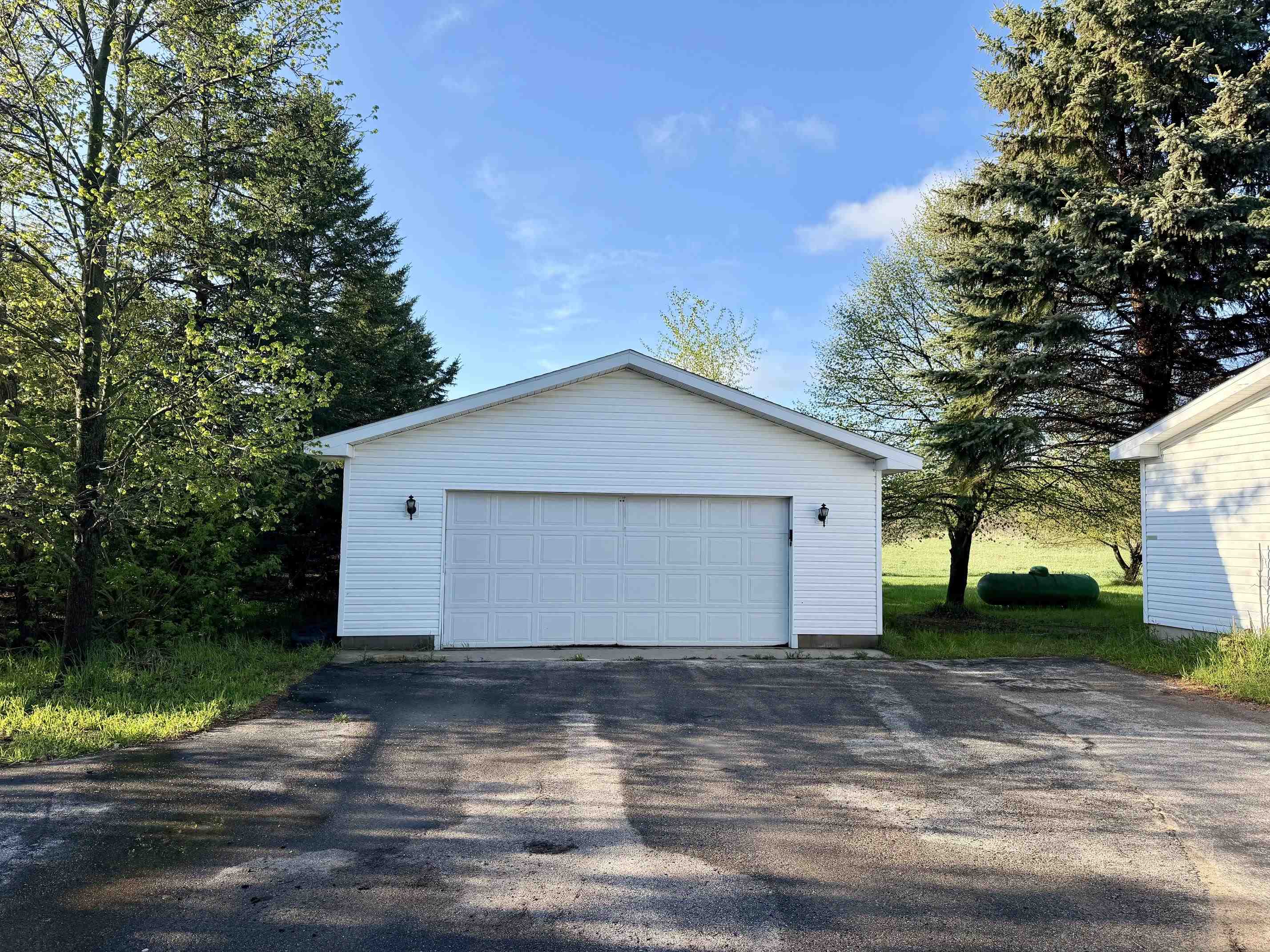 13764 Winters Road Kewadin, MI 49648 - Photo 21 of 34 Gallery Image 21