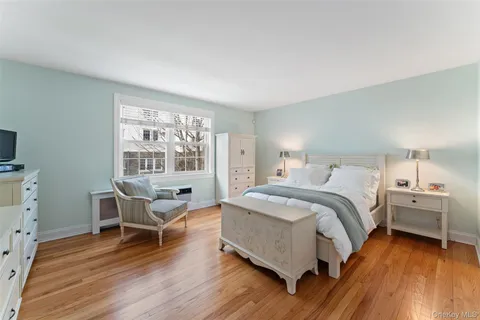 $849,000 | 7 Lake Avenue, Unit 7, Bronxville, NY 10708