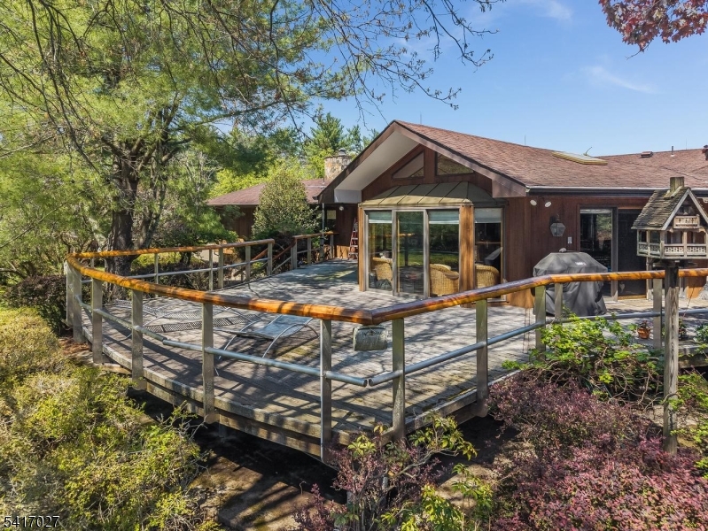 166 River Road Annandale, NJ 08801 - Photo 10 of 37