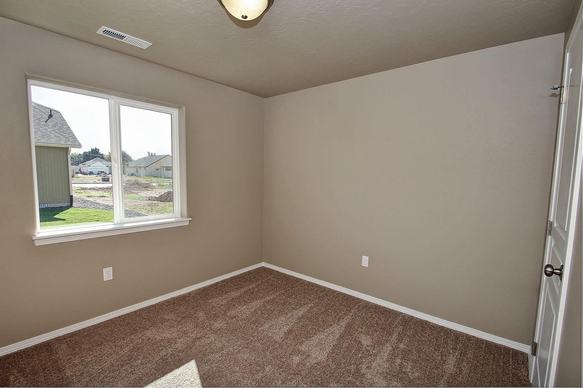 8118 West Quaking Road, Unit 15/2 ALDERWOOD Spokane, WA 99224 - Photo 4 of 7