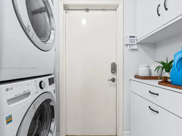 $880,000 | 14683 Cascada Boulevard, Miami, FL 33186