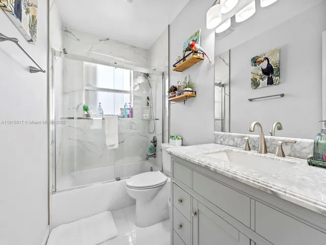 $880,000 | 14683 Cascada Boulevard, Miami, FL 33186