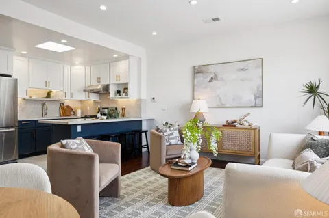 $1,098,000 | 2010 30th Avenue, San Francisco, CA 94116