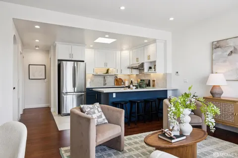 $1,098,000 | 2010 30th Avenue, San Francisco, CA 94116